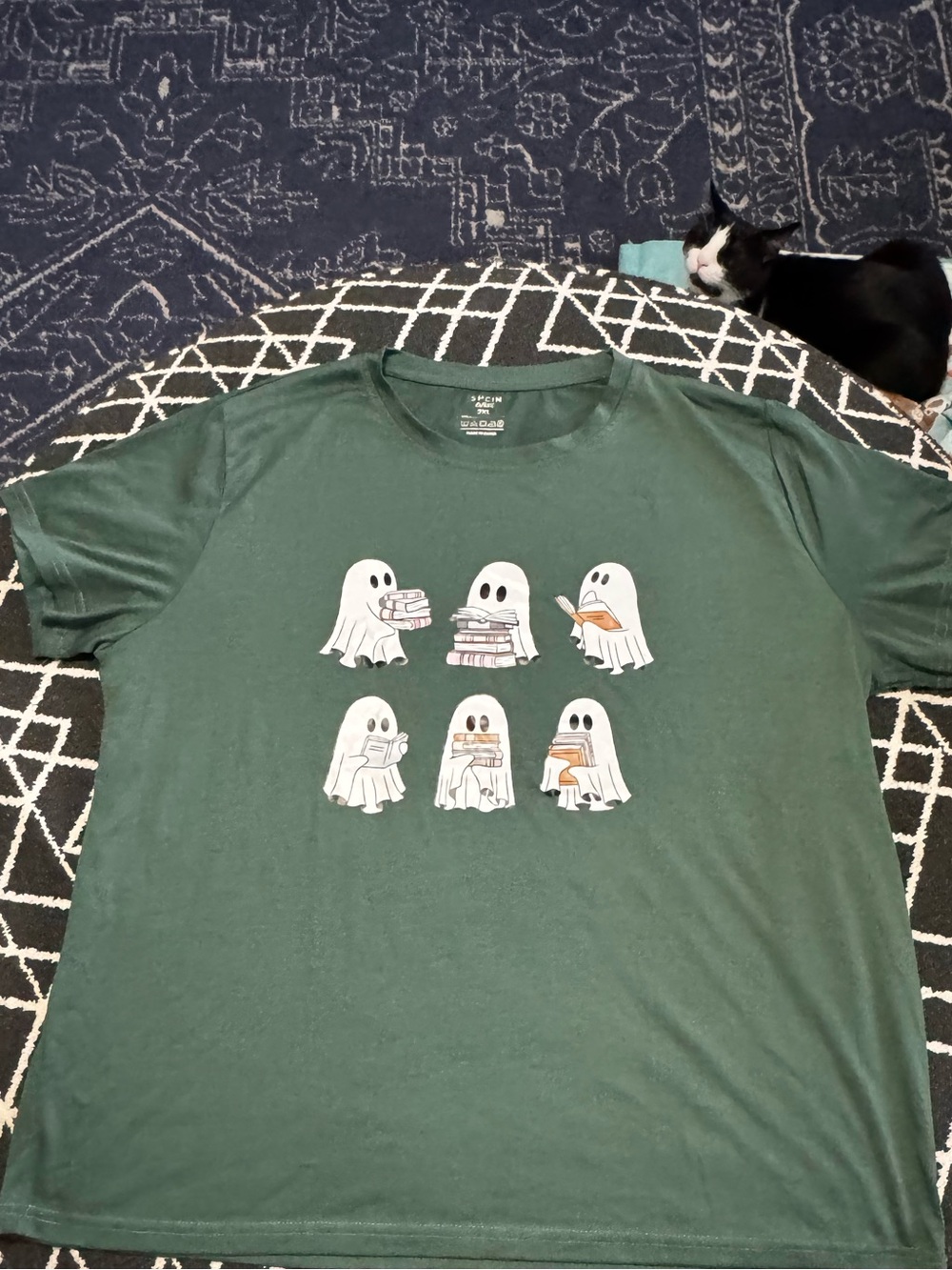 SHEIN 2X Ghost Reading Books Graphic Tee Book Lover Halloween Shirt
